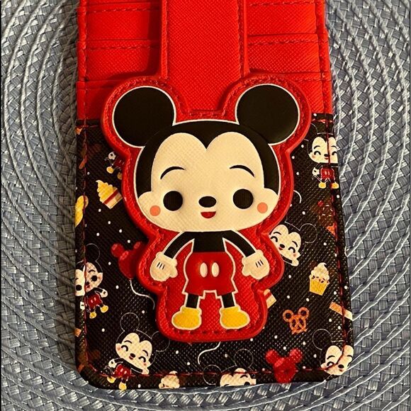 Disney Parks Mickey Mouse Food Icons Card Wallet NWT - Picture 6 of 7